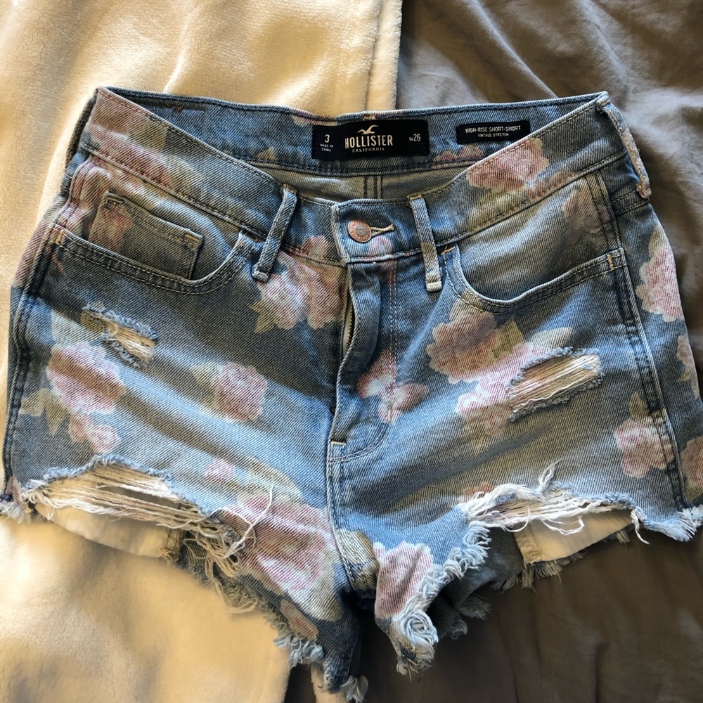 Hollister High Rise Shorts